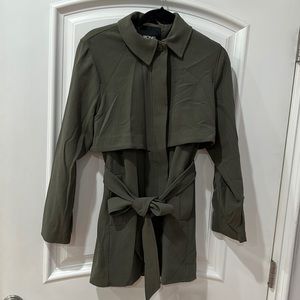 MONKI BEAUTIFUL OLIVE GREEN trench COAT SIZE S